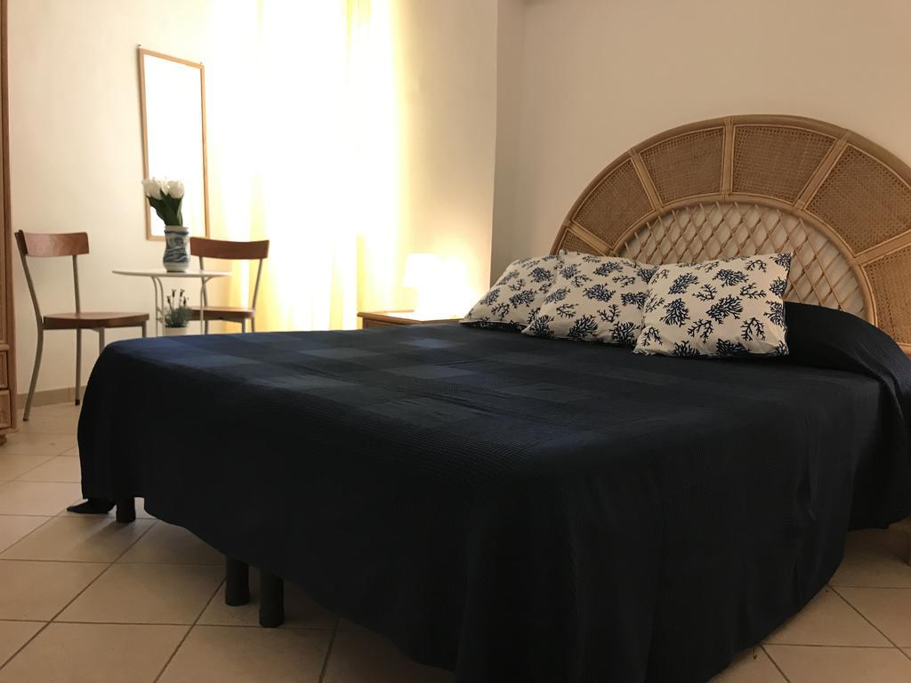 Clorinda - Immobilevante Ponza Exterior foto